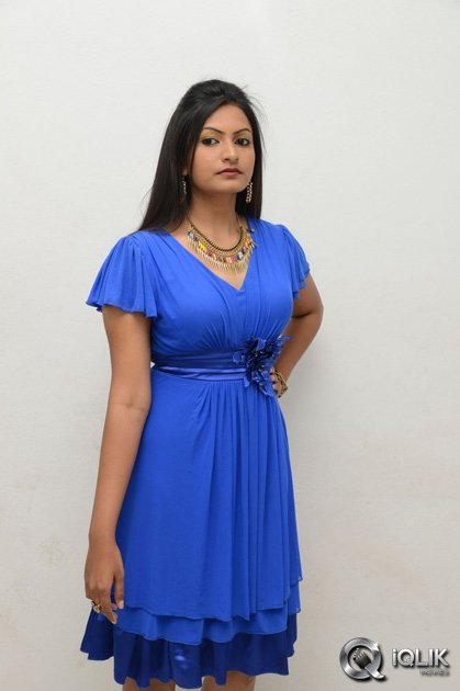 Swetaa-Varma-at-Gang-Of-Gabbar-Singh-Movie-Audio-Launch